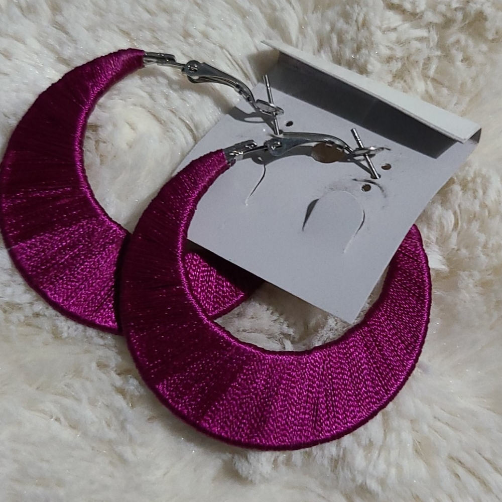 Earrings - Picture 2 of 2